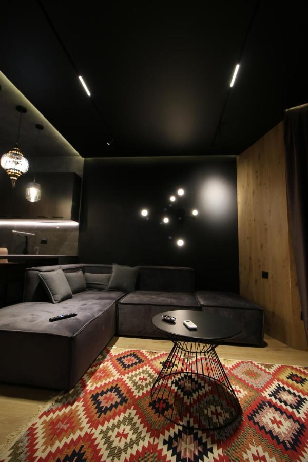 King'S Apartment Korce Bagian luar foto