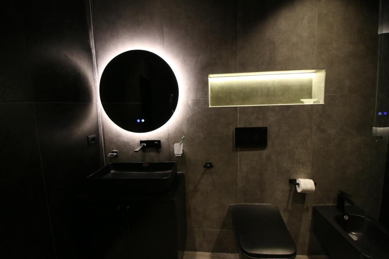 King'S Apartment Korce Bagian luar foto